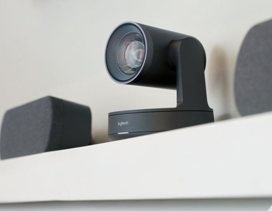 Cámara de videoconferencia Logitech con altavoces